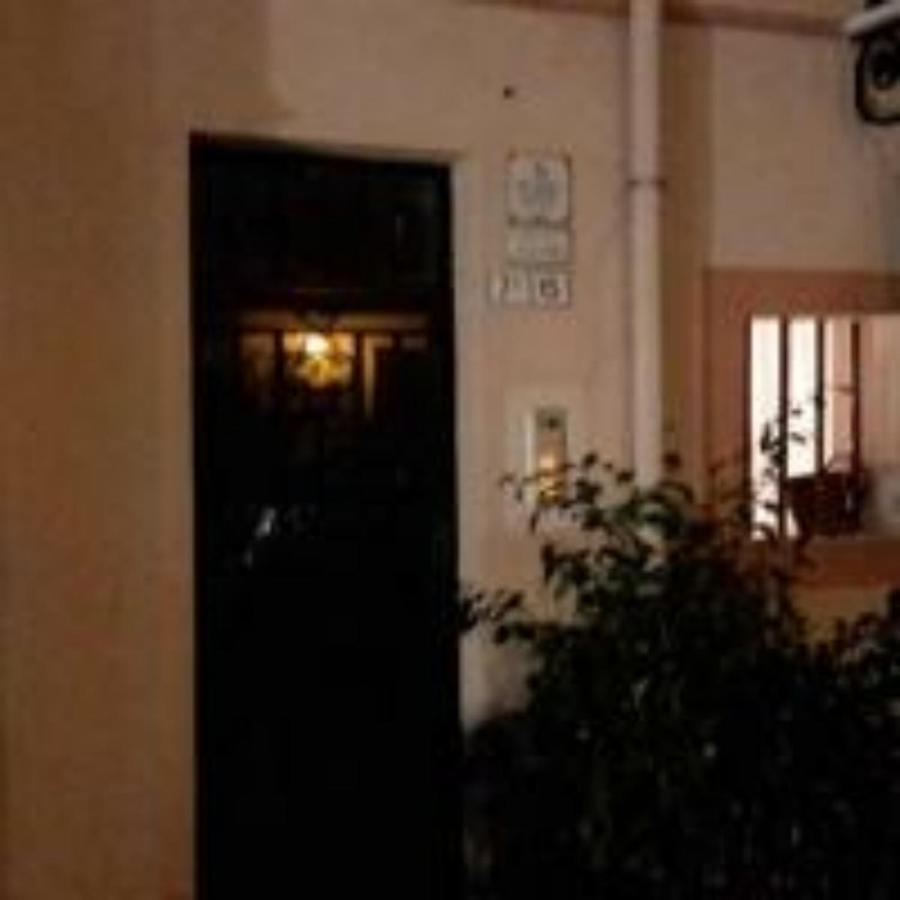Private Studios - monolocale privato Palermo Exterior foto